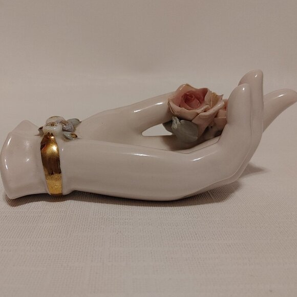 Beautiful Vintage Hand Ring Holder Hand Made in Japan Light Lavender 40s 50s - Picture 1 of 8